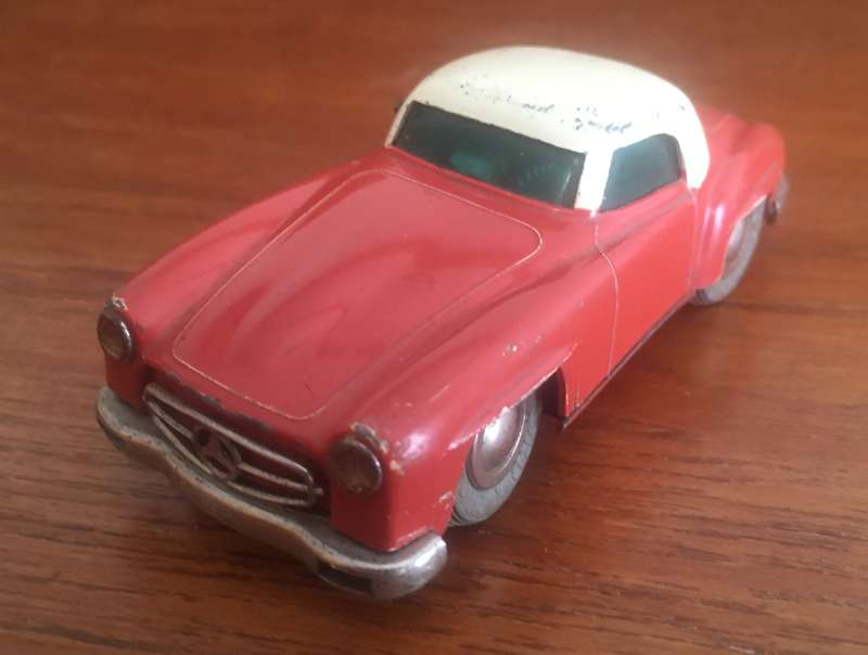 Mercedes Benz 190SL Tinplate Schuco Played (Clockwork NOT Working)1-40 Red-White Rare