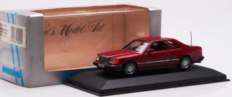 Mercedes Benz 300CE Minichamps Red 1-43 Boxed