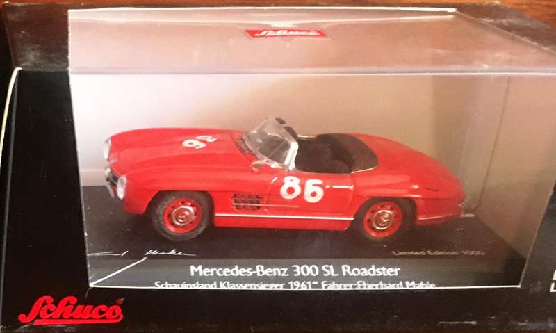 Mercedes Benz 300SL Roadster #86 Schuco Red  I-43 Boxed