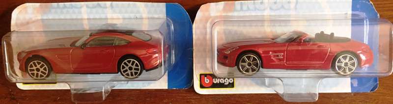 Mercedes Benz AMG x2(Coupe & Cabrio) Bborago Red 1-43