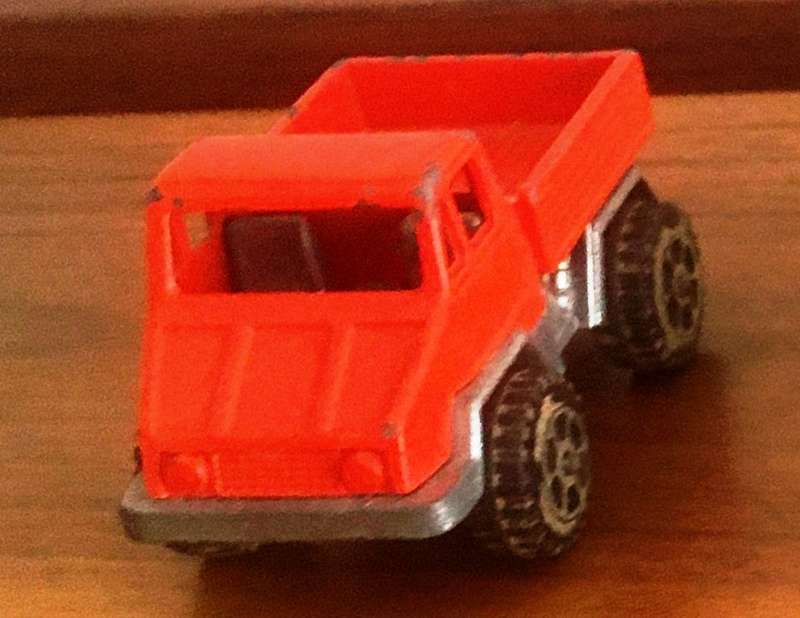 Mercedes Benz Unimog Politoys Orange 1-64 Played Lose