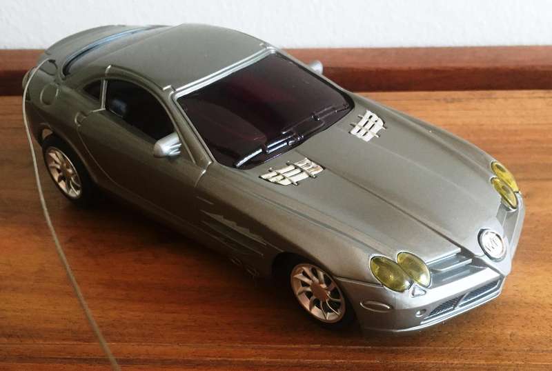 Mercedes SLR Plastic Model About 1-24 RC Toy Silver No Boc No Remote