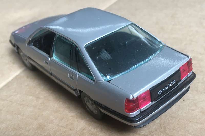 Opel Senator 1987 Gama Silver 1-43 Loose