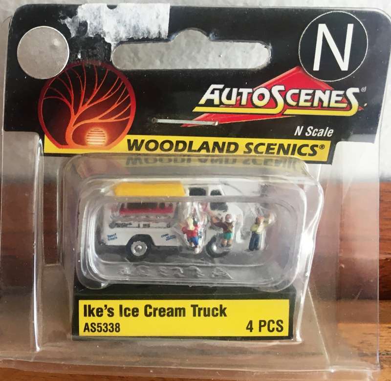 Woodland Scenics Ike's Ice Cream Truck N Scale + 6x Figures