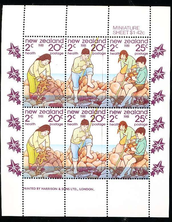 NEW ZEALAND   - 1981    Health Stamps - Children playing  -   FINE MINT