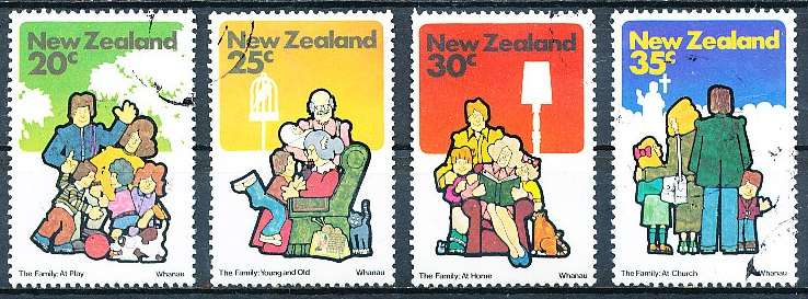 NEW ZEALAND   - 1981   Family Life  SET -   FINE USED