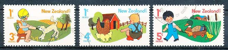 NEW ZEALAND   - 1975   Health Stamps  SET  -    FINE USED