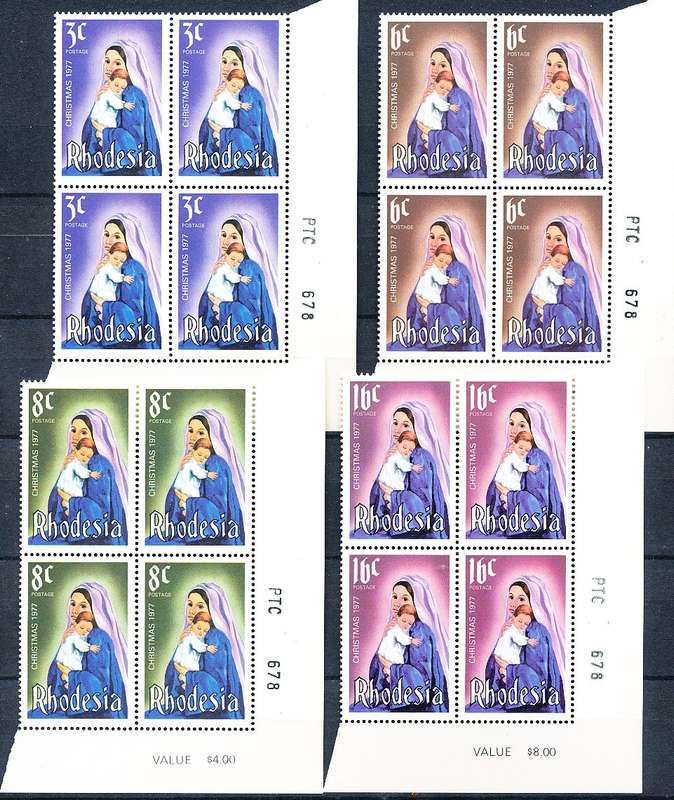 RHODESIA   - 1977    Christmas   CORNER BLOCKS -   FINE MINT