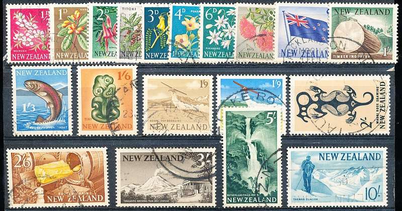 NEW ZEALAND   - 1960    Local Motifs - Flowers    -  FINE USED