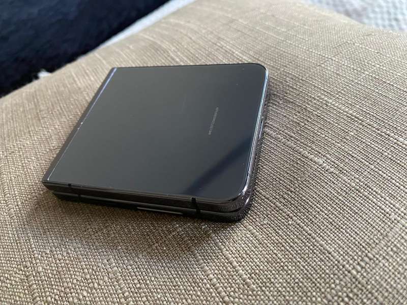 Samsung Galaxy Flip 5