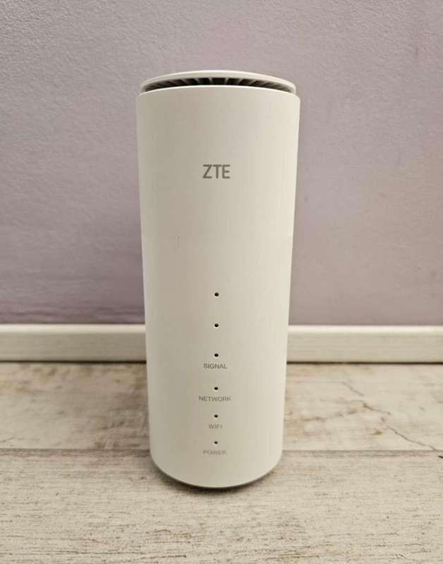 ZTE MC801A  5G  Unlocked to take all networks
