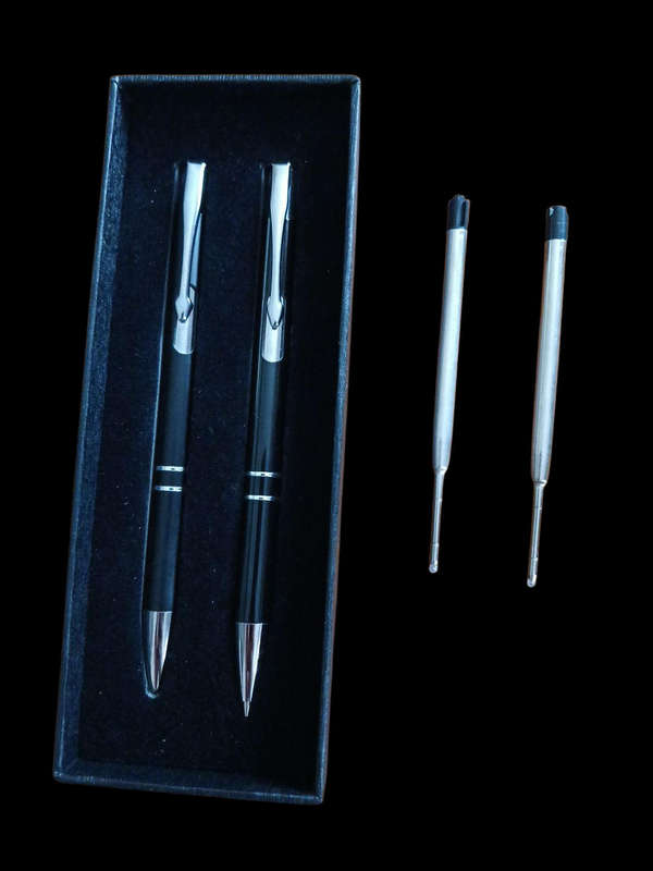 2 Piece Ballpoint Pen and Clutch/Mechanical Pencil Set With 2 Refills