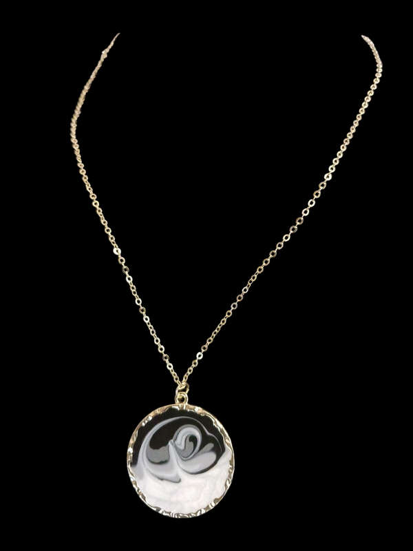 2 Pack Golden Necklace Circle & Oval