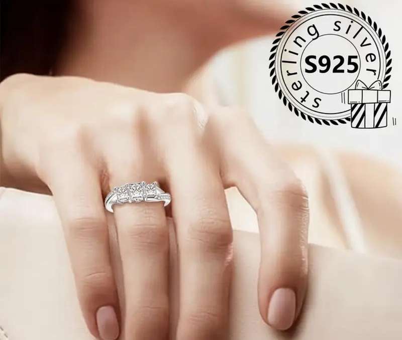 925 Sterling Silver Women's  Ring Synthetic Zirconia