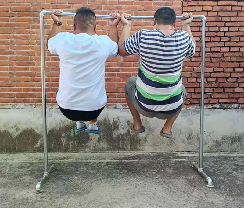 Metal Heavy Duty Clothing Rail