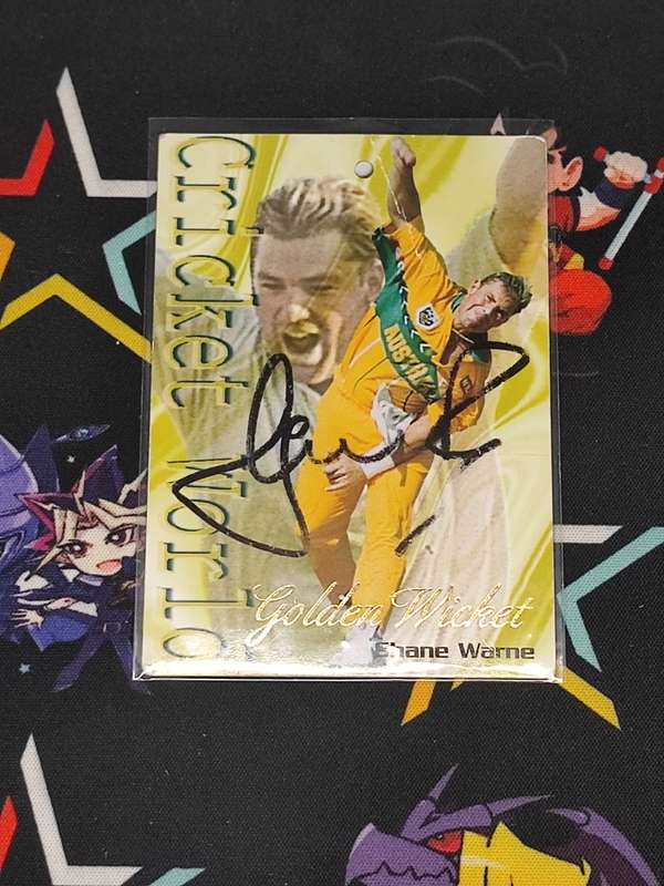 Signed Golden Wicket Shane Warne #67 Cricket World