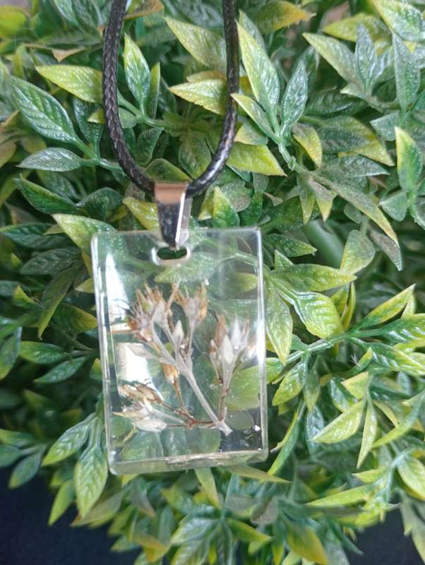 Fairy Crassulae Resin Necklace