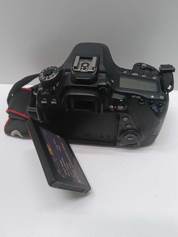 Canon EOS 80D Dslr Camera (Body)