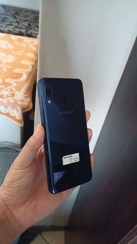 SAMSUNG GALAXY A20 (32GB)