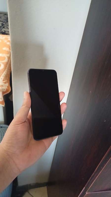 SAMSUNG GALAXY A20 (32GB)