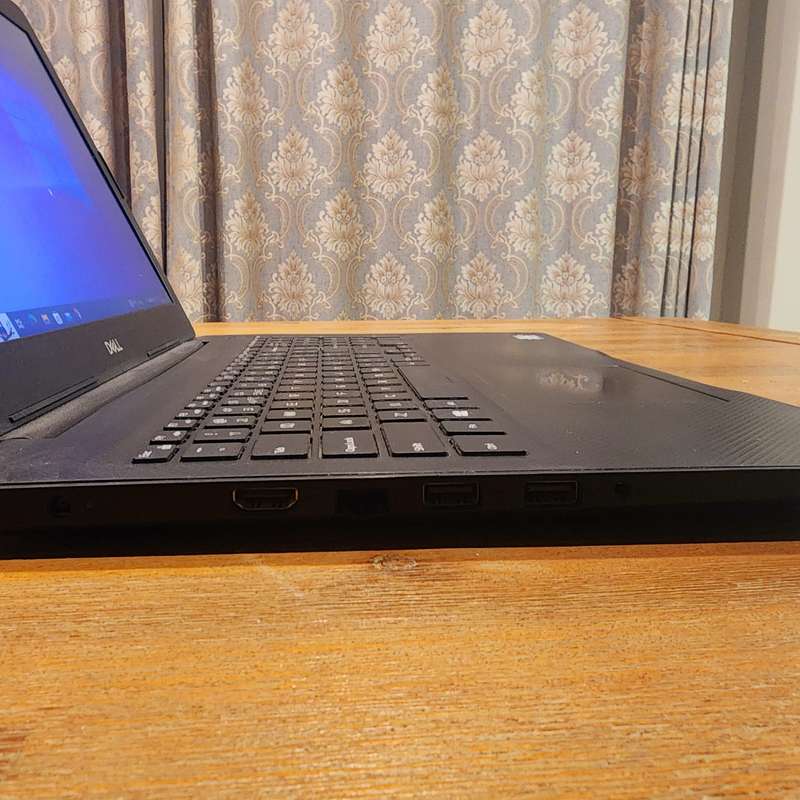 Dell Vostro 15 3581 Intel 7th Generation i3 laptop