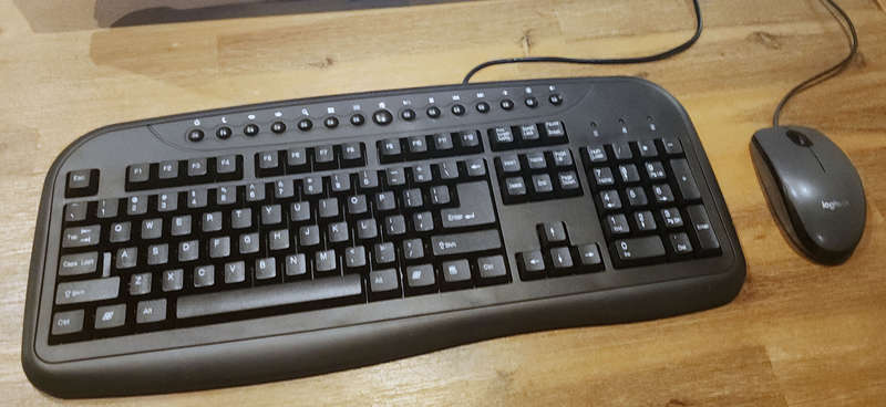 Student Special  All-in-One PC with 24 Display