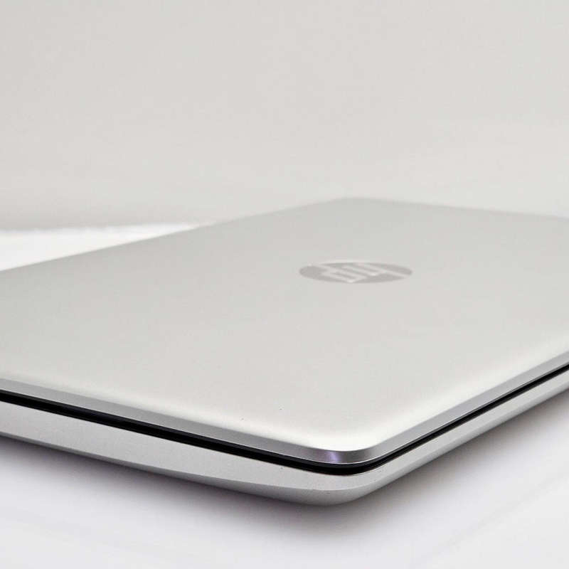 HP Laptop 15-da0031ni  Core i7, 8GB RAM, NVIDIA Graphics + Free Laptop Bag