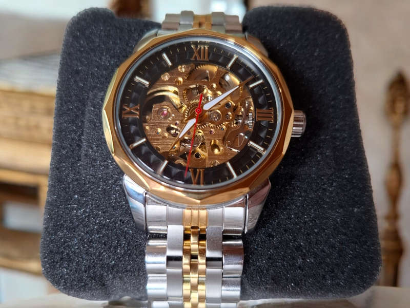 Limoted Edition Mens Mechanical Watch.