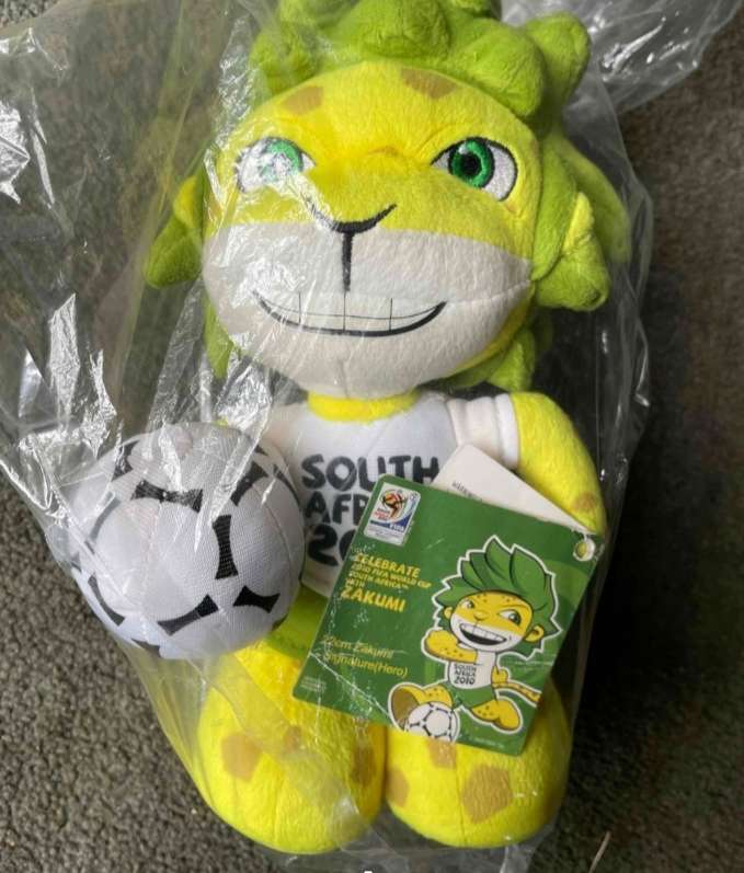 Zakumi New Sealed Official South Africa World Cup 2010 Zakumi football FIFA mascot