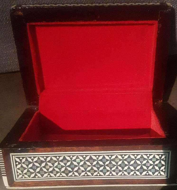 Mother of Pearl Jewelry Box