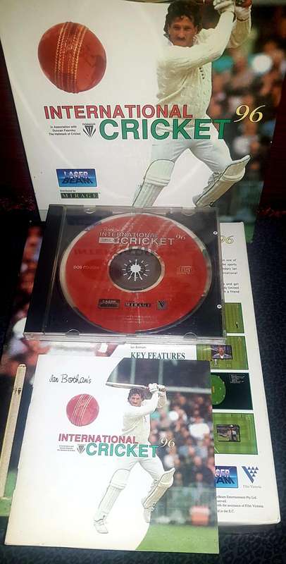 Ian Botham's International Cricket PC CD