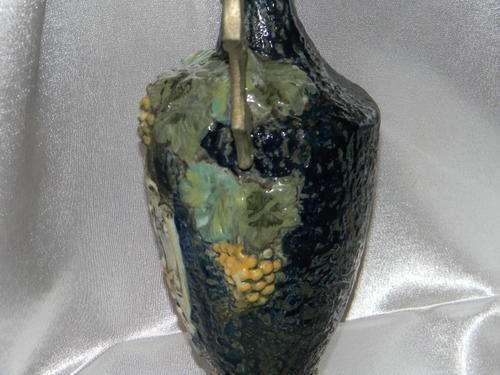 ITALIAN DECANTER HAND PAINTED MADE IN ITALY VIETATA CC ART 2598