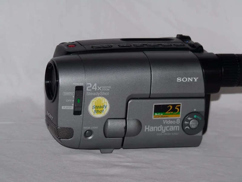 Sony Handycam Sony Video 8 Handycam Camcorder CCD-TRV21