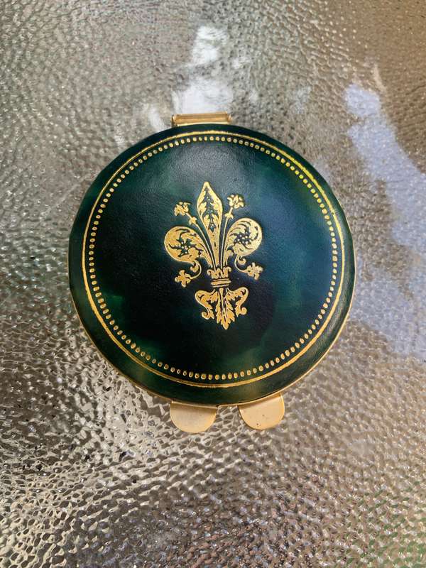 Vintage Mirror compact genuine leather