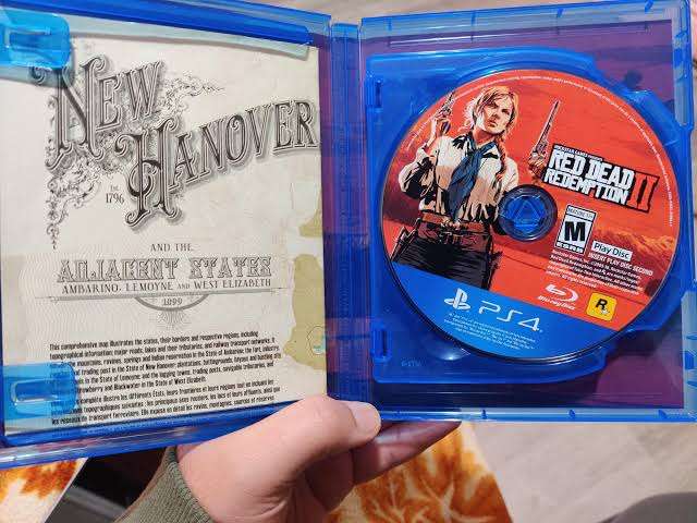 PS4 Red Dead Redemption 2 PS4 + MAP PS4
