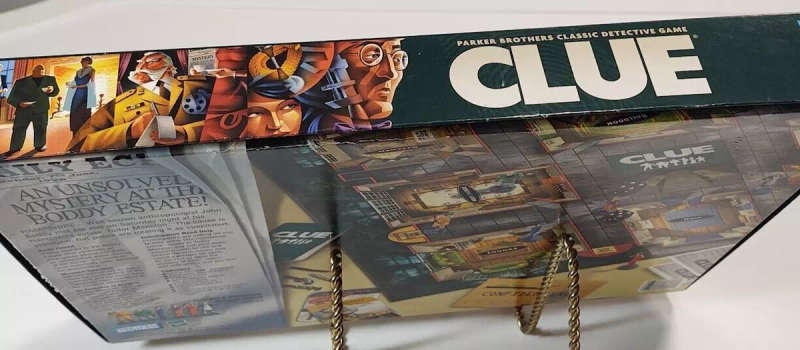 Clue (U.S.) / Cluedo (U.K.) Board Game