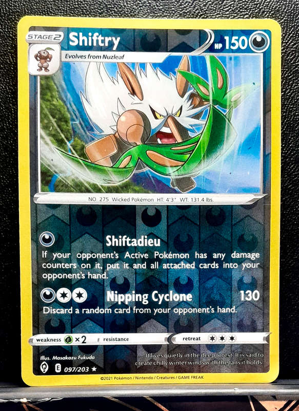 Pokemon Cards -Shiftry 097/203 - Reverse Holo Rare - Sword & Shield Evolving Skies NM