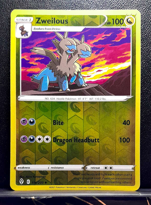 Pokemon Cards - Zweilous 114/203 - Reverse Holo - Sword & Shield Evolving Skies NM