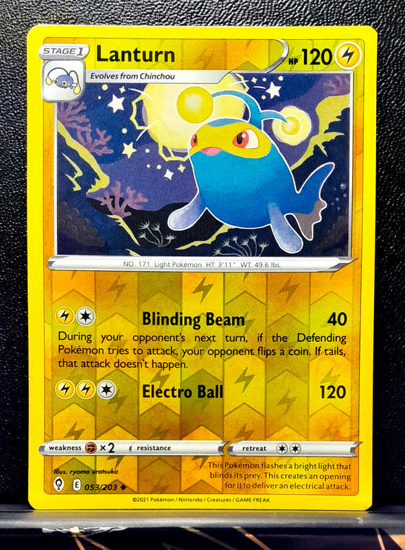 Pokemon Cards - Lanturn 053/203 - Reverse Holo - Sword & Shield Evolving Skies NM