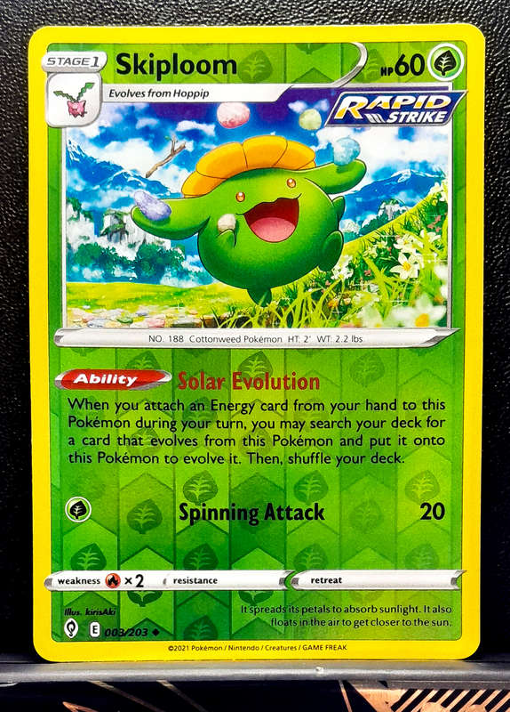 Pokemon Cards - Skiploom 003/203 - Reverse Holo - Sword & Shield Evolving Skies NM