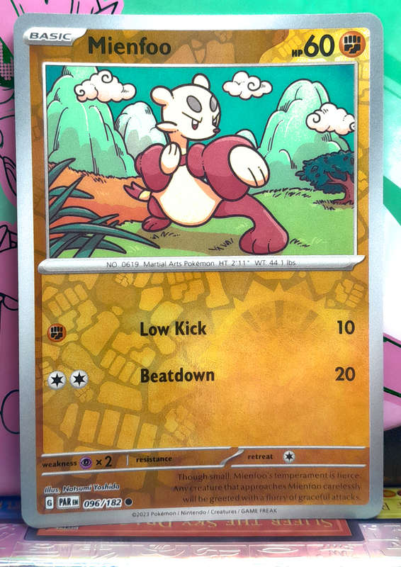 Pokemon Card - Mienfoo 096/182 - Reverse Holofoil - Paradox Rift NM
