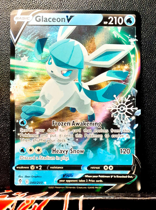 Pokemon Cards - Glaceon V 040/203 - Evolving Skies - SNOWFLAKE stamped Promo- NM