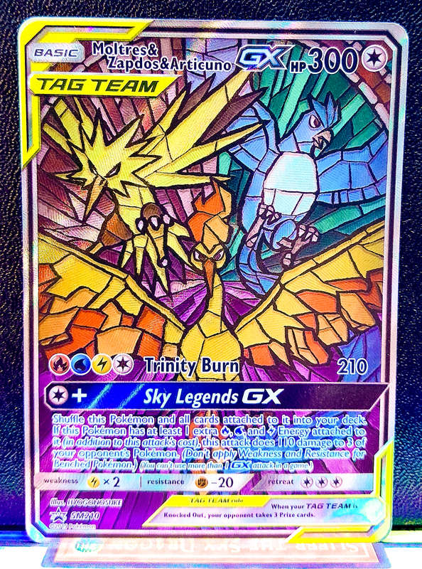 Pokemon Card - Moltres & Zapdos & Articuno SM210 - Sun & Moon Black Star promo NM