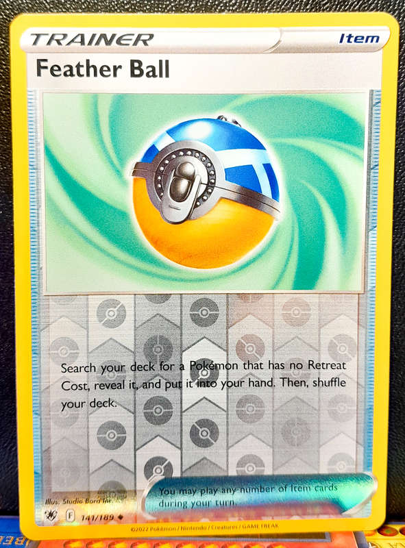 Pokemon Card - Feather Ball 141/189 - Reverse Holo Trainer - Astral Radiance NM