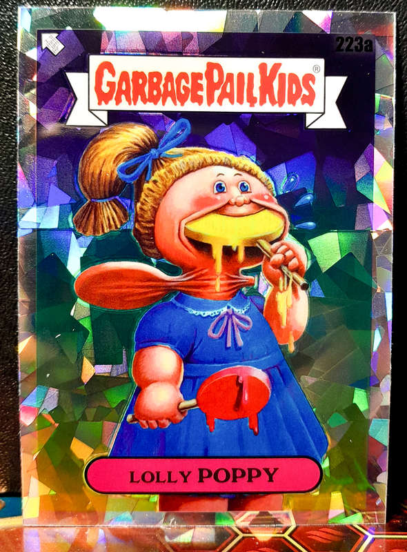 Garbage Pail Kids -  Lolly Poppy - Atomic Refractor - Topps Chrome Series 6 - NM