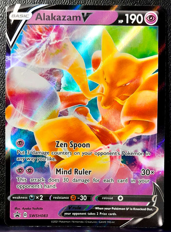 Pokemon Card - Alakazam V SWSH083- Holofoil - Black Star promo - NM