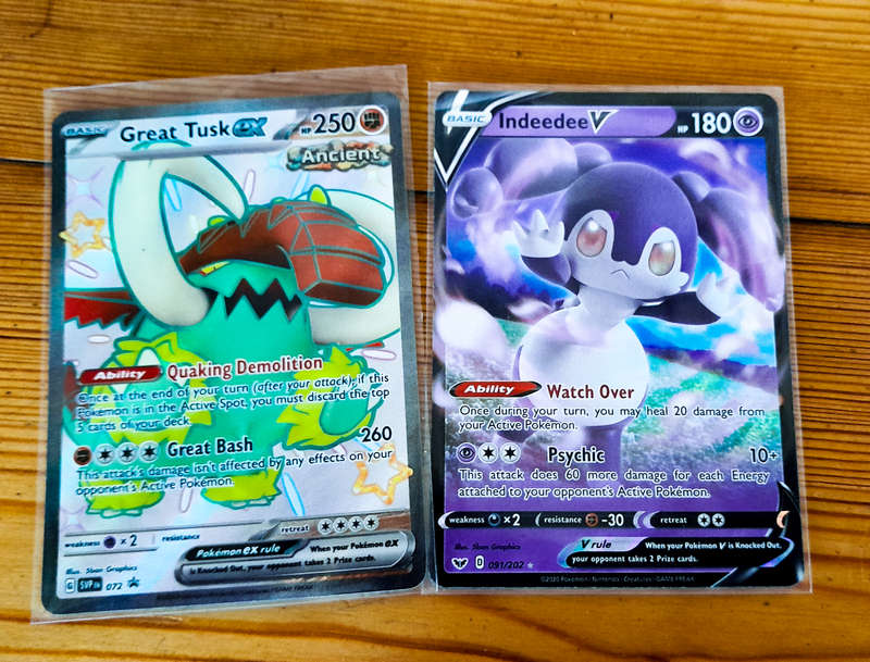Pokemon Trading Card Game- 100+ Cards Value Bundle #02 - Tin + Cards + Accessories