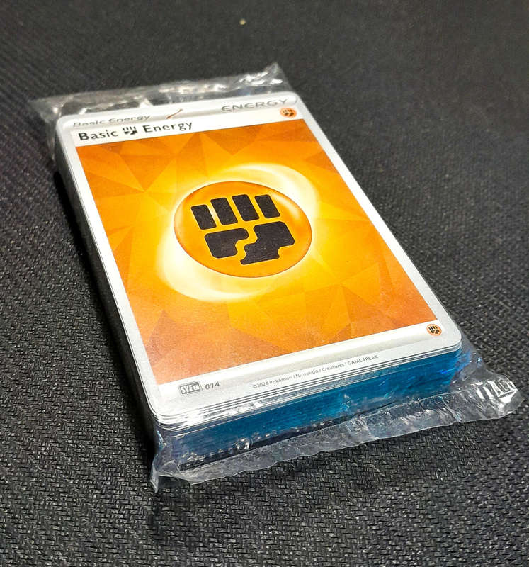 Pokemon Trading Card Game - Sealed Energy pack - 45 basic Energy Cards - Grey Border S&V