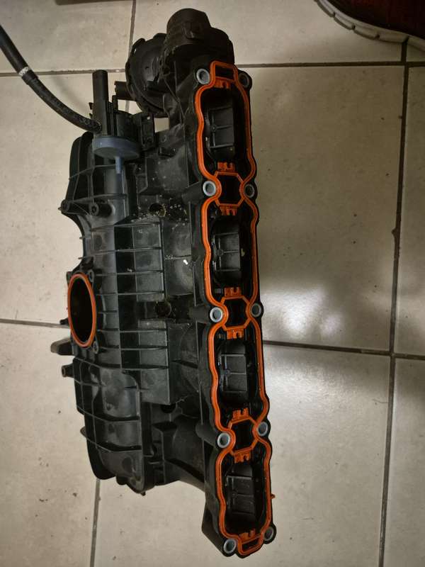 VW Polo 1.8 GTI Intake Manifold