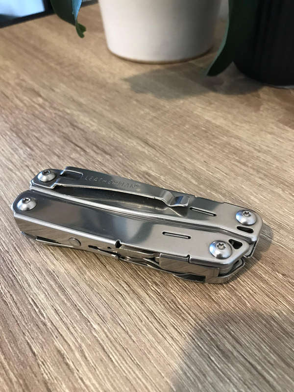 Leatherman Wingman Multitool with Aftermarket Fabric Pouch
